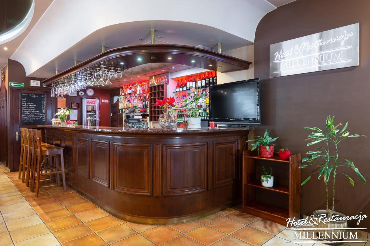 千禧酒店 普扎斯内什 外观 照片